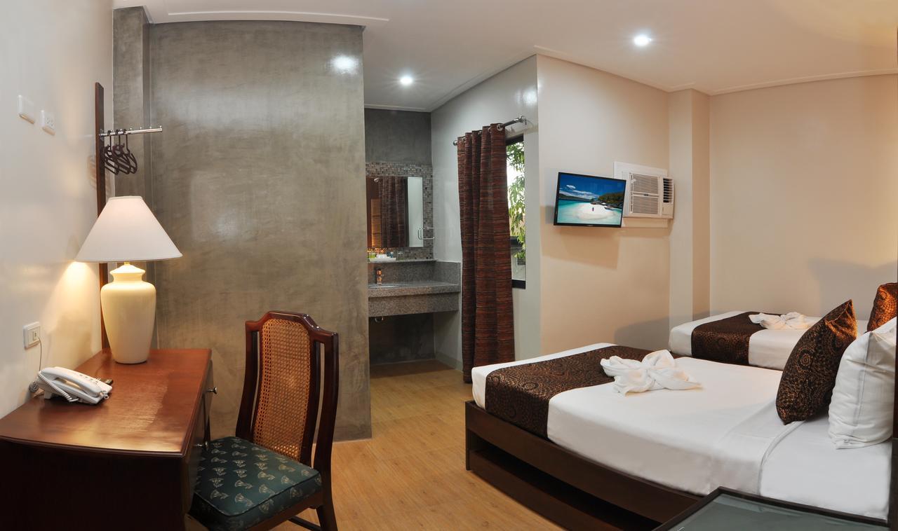 717 Cesar Place Hotel Tagbilaran-stad Buitenkant foto